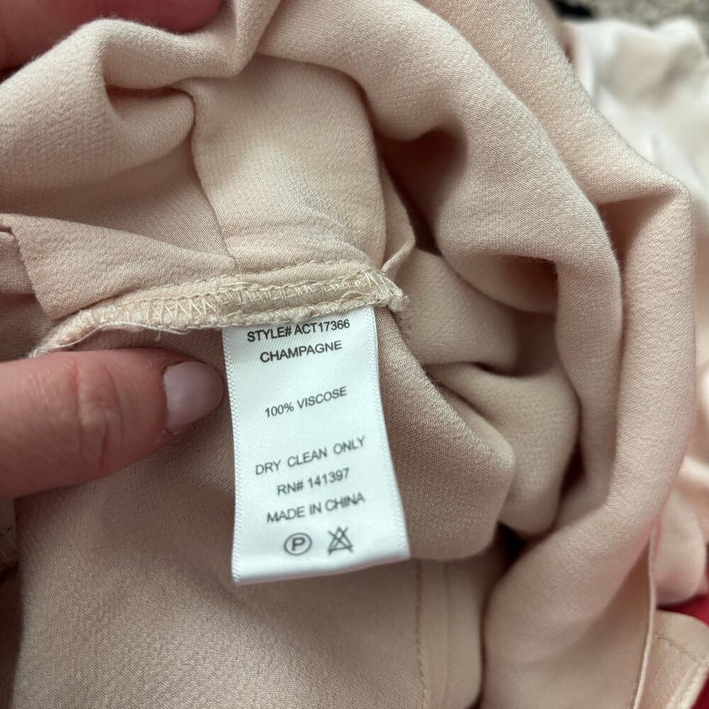 ASTR the Label Lilith Satin Cowl Neck Long Sleeve Blouse Top Pink Size XS EUC - Picture 6 of 11